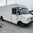 2011 Ford Econoline E450 Cargo Step Van 16 Foot With Rear Shelvings thumbnail image 7