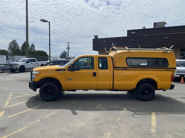 2013 Ford F-250 SD XL SuperCab 4x4 Long Bed Diesel with Work Canopy image 2