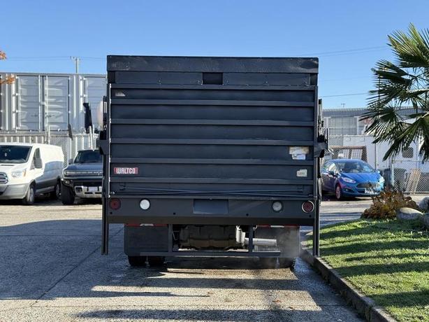 2015 RAM 4500 Flat Deck Truck with Waltco Lift Gate and 16-Foot Deck image 8