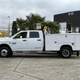 2013 RAM 3500 Crew Cab 4x4 Service Truck thumbnail image 6