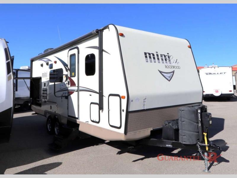 Used 2017 Forest River RV Rockwood Mini Lite 2507S display photo