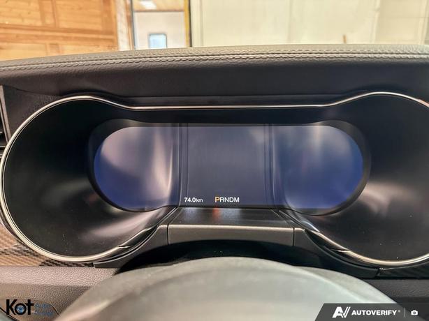 2020 Ford Mustang Shelby Gt500 760 HORSEPOWER!!! RARE LOW KMS STANG WAITING TO B image 8