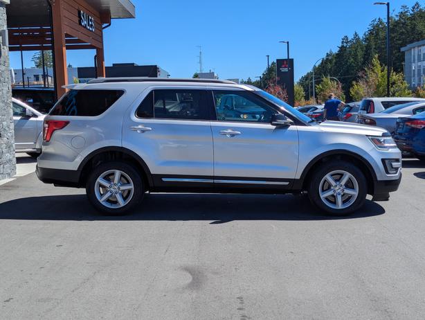 2016 Ford Explorer XLT - Leather, Sunroof, Heated Seats, 4x4 image 5