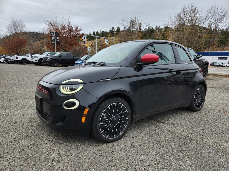 2024 Fiat 500e (RED) Edition | Heated Seats | Remote Keyless Entry | Rain-Sensin display photo