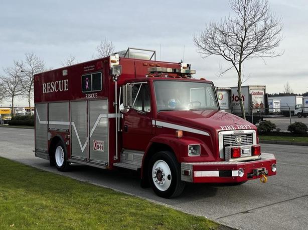1994 Freightliner FL80 Rescue Fire Truck Diesel image 1