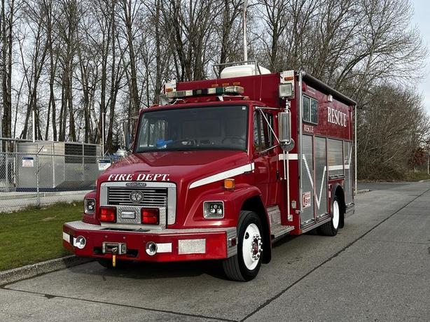 1994 Freightliner FL80 Rescue Fire Truck Diesel image 4