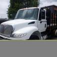 2015 International 4400 20 Foot Flat Deck Dually Diesel With Air Brakes thumbnail image 2