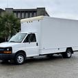 2008 Chevrolet Express 3500 16-Foot Cube Van with Power Tommy Lift Gate thumbnail image 5