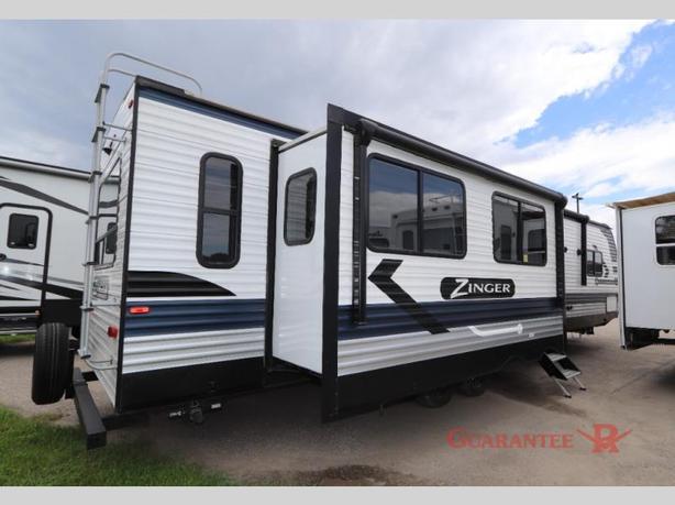 Used 2022 CrossRoads RV Zinger ZR340MB image 6