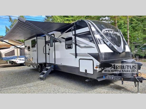 Used 2022 Grand Design Imagine 2670MK image 1
