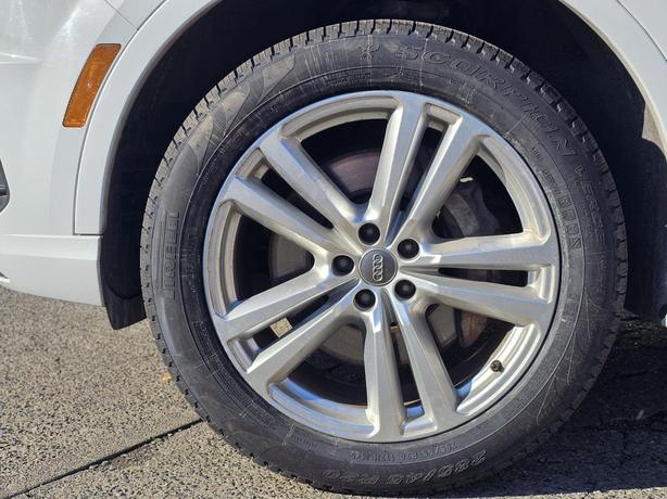 2017 Audi Q7 quattro 4dr 3.0T Technik image 5