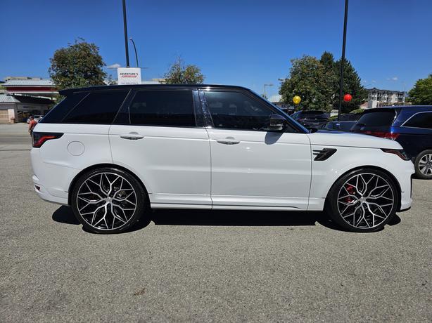 2018 Land Rover Range Rover Sport SVR - Carbon Edition, 24" Vossens, No Accident image 4