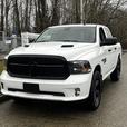 2022 RAM 1500 Classic Tradesman Crew Cab SWB 4WD thumbnail image 4