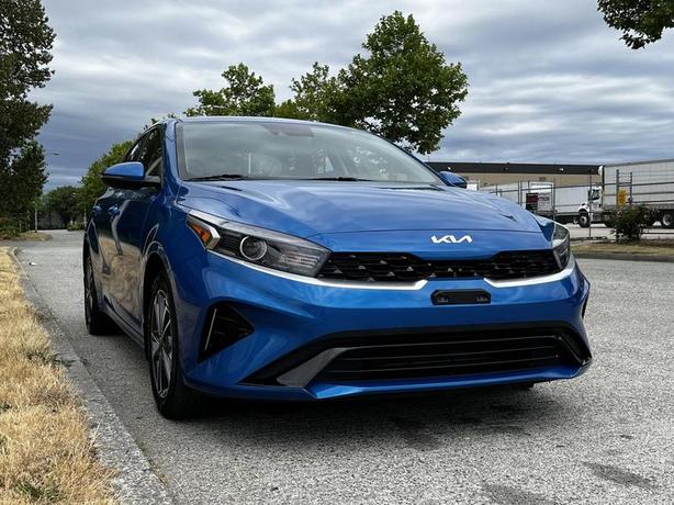 2023 Kia Forte GT-Line FWD with Heated Seats and Wireless Charger image 2