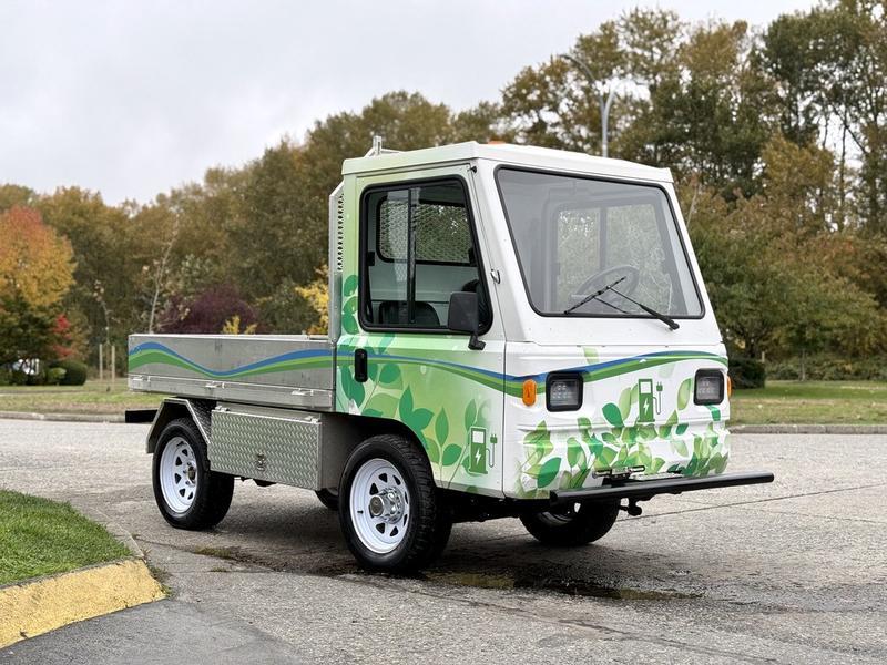 2019 CanEV Might-E Electric Dump Truck - Low Speed Utility Vehicle display photo