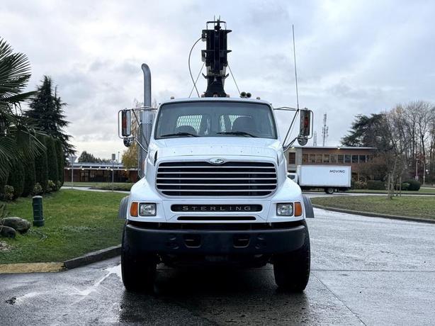 2004 Sterling LT9500 National Crane 600D Flat Deck Crane Truck image 3