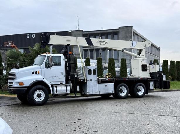 2004 Sterling LT9500 National Crane 600D Flat Deck Crane Truck image 5