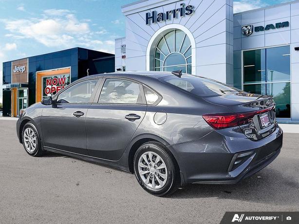 2021 Kia Forte LX | Heated Seats! image 4