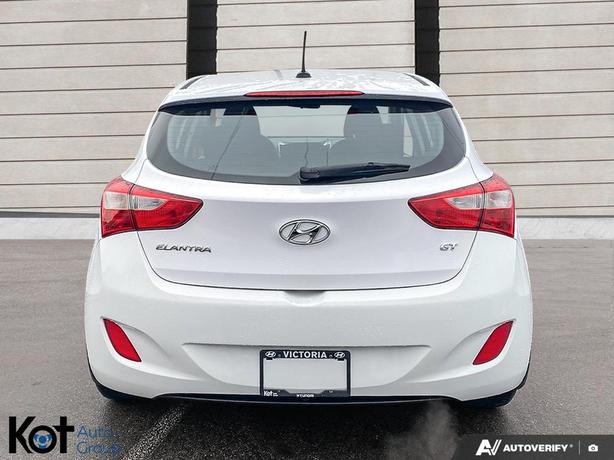 2015 Hyundai Elantra GT GL BLUETOOTH! HEATED SEATS! CRUISE CONTROL! image 5