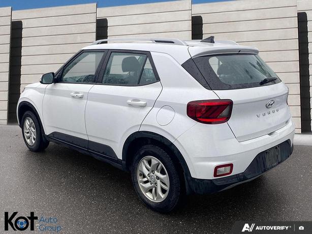 2020 Hyundai Venue Preferred BACKUP CAMERA! APPLE CARPLAY & ANDROID AUTO! PUSH-B image 4