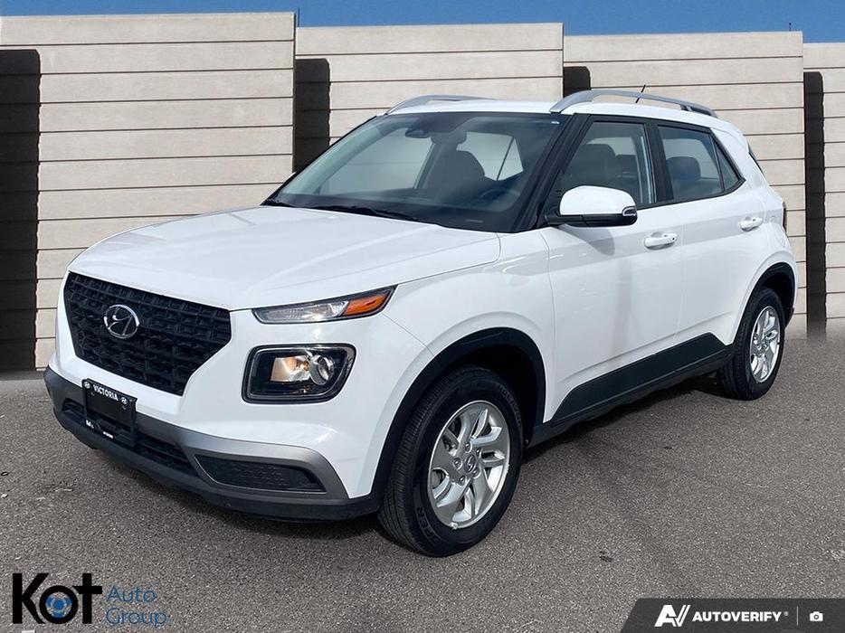 2023 Hyundai Venue Preferred HEATED SEATS & STEERING WHEEL! BACKUP CAMERA! BLUET display photo