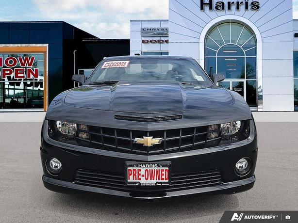 2010 Chevrolet Camaro 2dr Cpe 2SS | One Owner! image 2