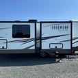 Used 2022 Forest River RV Rockwood Signature Ultra Lite 8263MBR thumbnail image 5