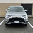 2020 Mitsubishi Outlander thumbnail image 2