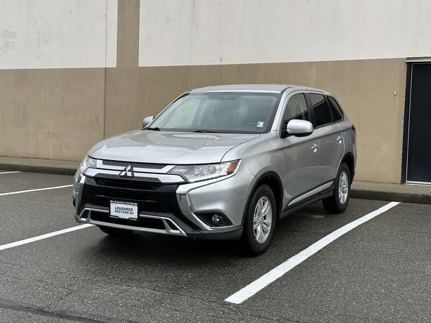 2020 Mitsubishi Outlander image 3