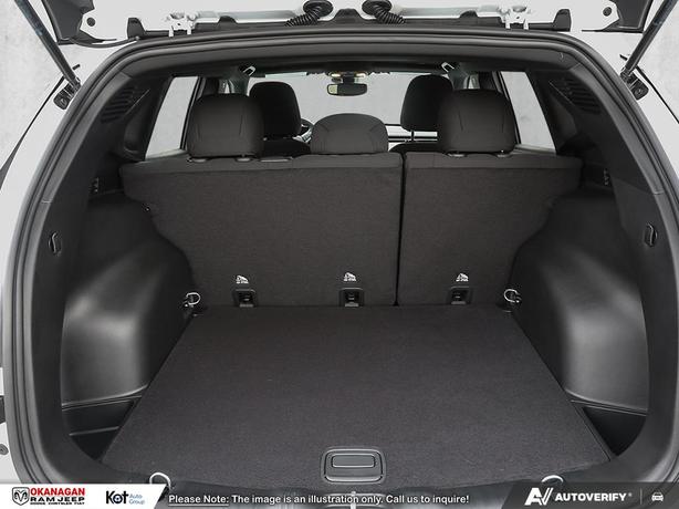 2026 Jeep Compass Sport demo image 7