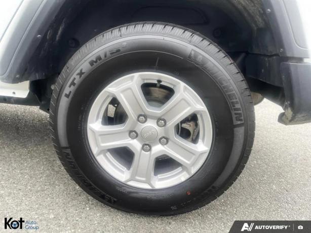 2023 JEEP WRANGLER image 6