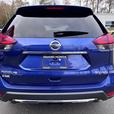 2017 Nissan Rogue SV thumbnail image 6
