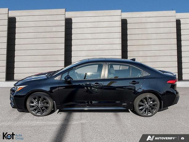 2025 Toyota Corolla SE ! ONE OWNER! NO ACCIDENTS! HYBRID! LANE TRACING ASSIST! image 3