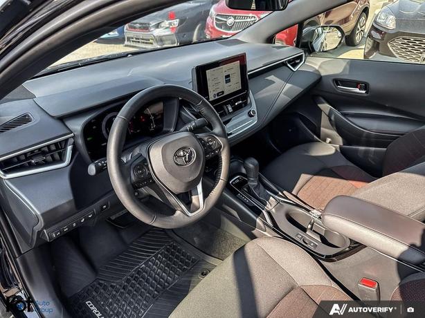 2025 Toyota Corolla SE ! ONE OWNER! NO ACCIDENTS! HYBRID! LANE TRACING ASSIST! image 6
