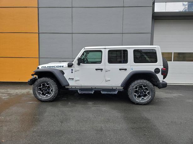 2022 Jeep Wrangler 4xe Unlimited Rubicon 4x4 | No Reported Accidents! image 3