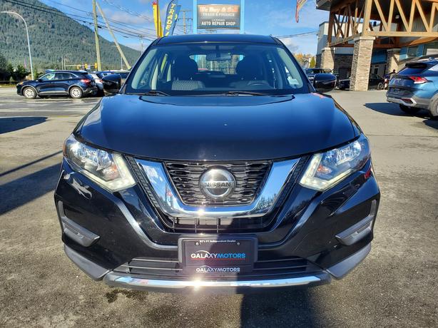 2019 Nissan Rogue S AWD - No Accidents, Low Kms, Heated Seats image 3