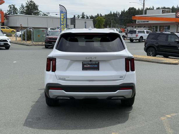 2024 Kia Sorento LX AWD - 3rd Row Seats & Power Driver Seat image 7