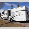 Used 2014 Fleetwood RV Jamboree Searcher 31M thumbnail image 6