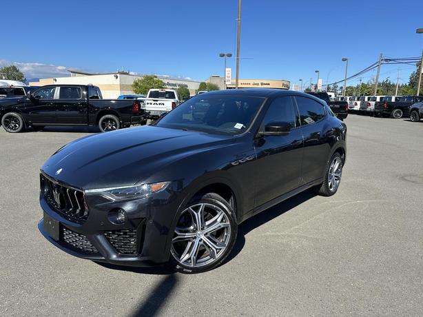 2022 Maserati Levante Modena image 1