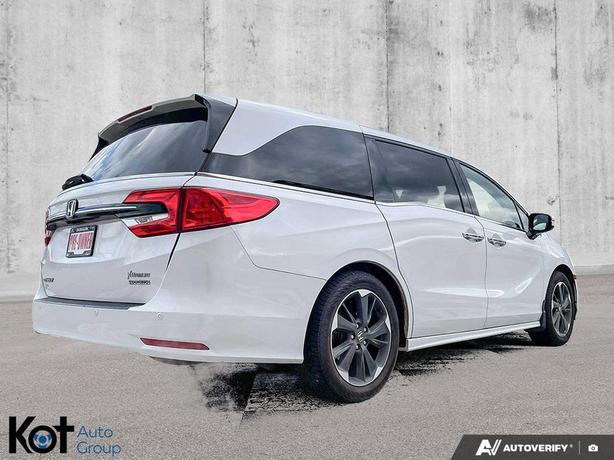 2023 Honda Odyssey Touring | 3.5L V6 | Power Sliding Doors | LED Headlights | Po image 5