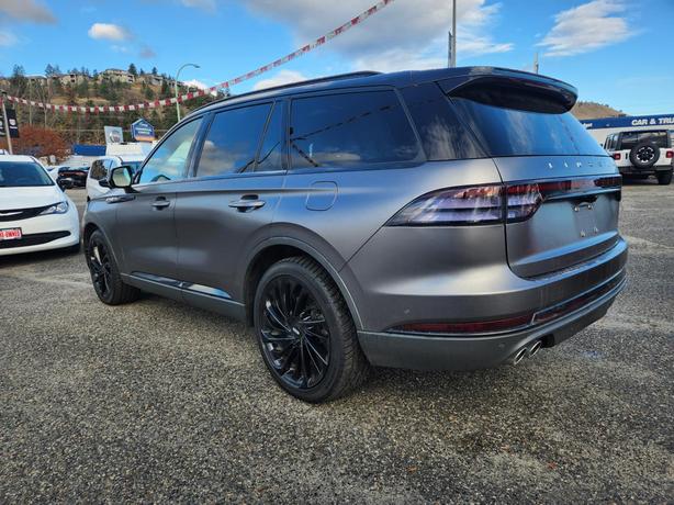 2020 Lincoln Aviator Reserve | AWD | Wrapped | 2 Sets of Tires | Heated Seats image 4