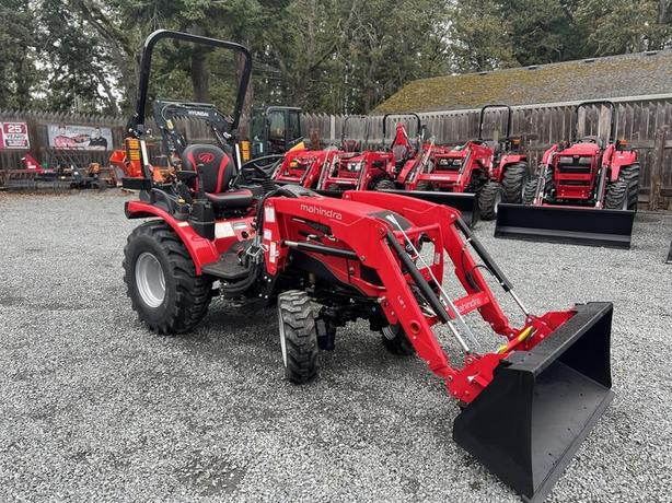 2024 Mahindra 2100 series 2126 HST image 3