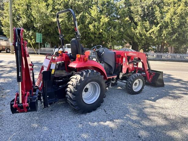 2024 Mahindra 2600 Series 2638 HST image 3