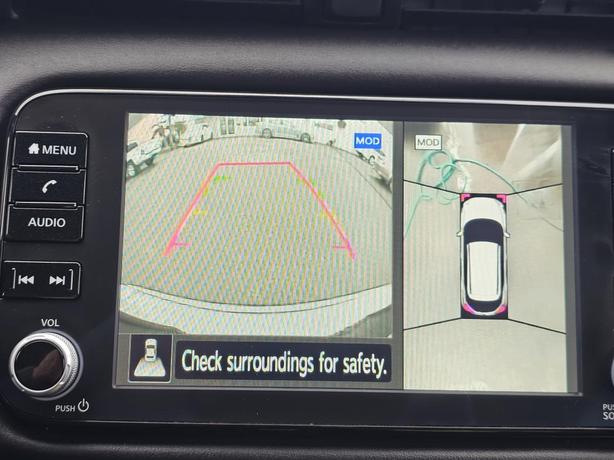 2024 Nissan Kicks SR FWD image 6