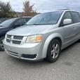 2013 Dodge Grand Caravan SXT AUTO, FWD, THREE ROWS, FM+AM RADIO, FABRIC SEATS, A thumbnail image