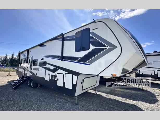 Used 2021 Grand Design Momentum G-Class 353G image 1