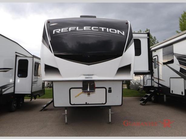 Used 2022 Grand Design Reflection 340RDS image 2