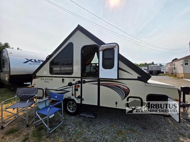 Used 2016 Forest River RV Rockwood Hard Side Series A122S image 1
