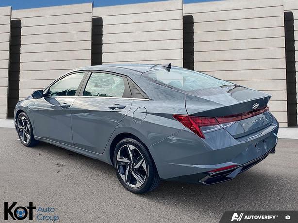 2022 Hyundai Elantra Ultimate LEATHER SEATS! NAVIGATION! SUNROOF! HEATED SEATS!  image 4