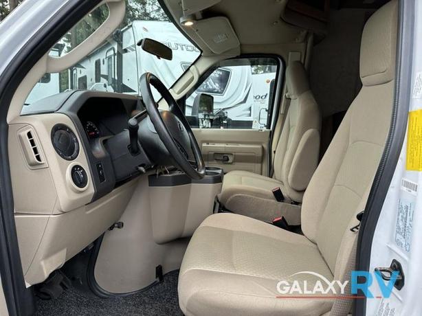 Used 2010 Forest River RV Lexington 235CD image 8